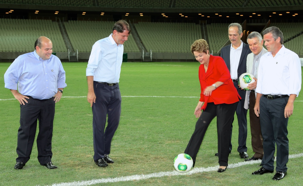Castelão: “Esse equipamento orgulha todos os brasileiros”