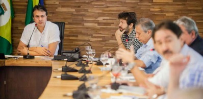 Governador se reúne com o Comitê Estadual de Combate à Seca