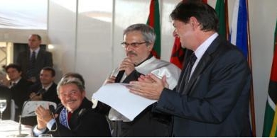 Maciço de Baturité: Cid Gomes anuncia novo hospital regional