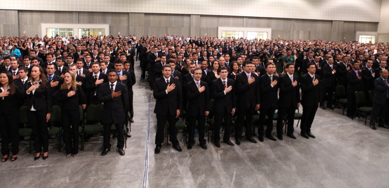 Cid Gomes nomeia 624 novos inspetores da Polícia Civil do Ceará