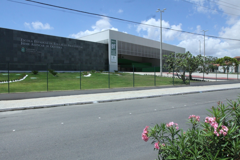 Dilma e Cid Gomes inauguram 91ª Escola Profissional nesta terça-feira (02)