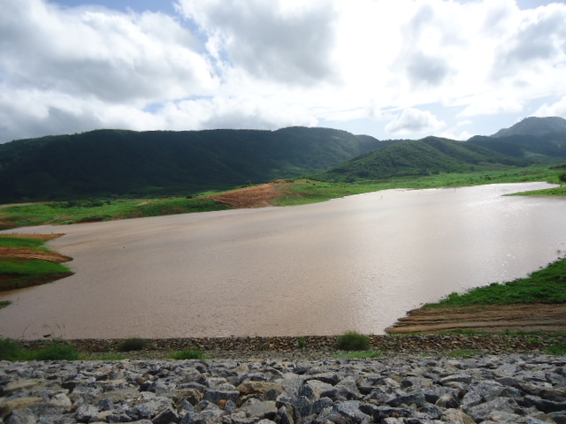 Governador Cid Gomes inaugura a adutora de Amontada e o açude em Itapajé