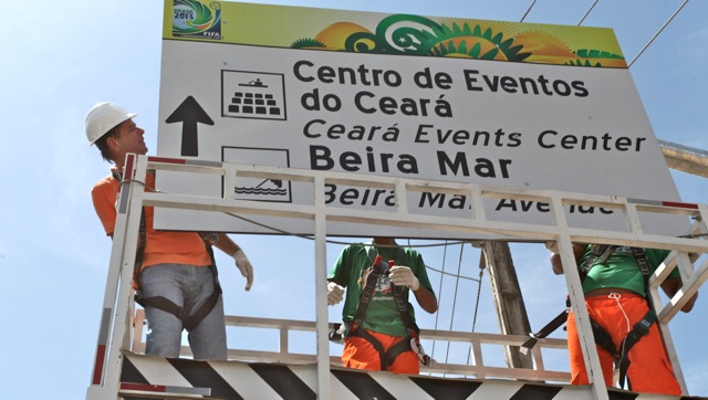Copa das Confederações: 500 placas de sinalização são instaladas em Fortaleza