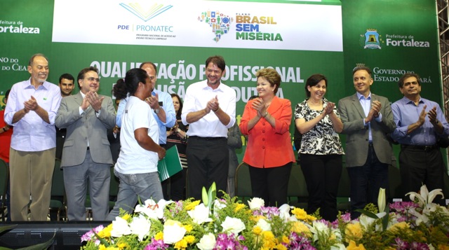 Dilma Rousseff destaca programas educacionais do Ceará