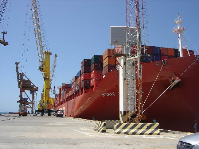 Porto do Pecém bate recorde de movimentação