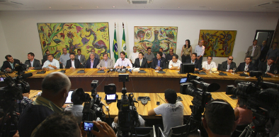 Governador Cid Gomes anuncia novos secretários