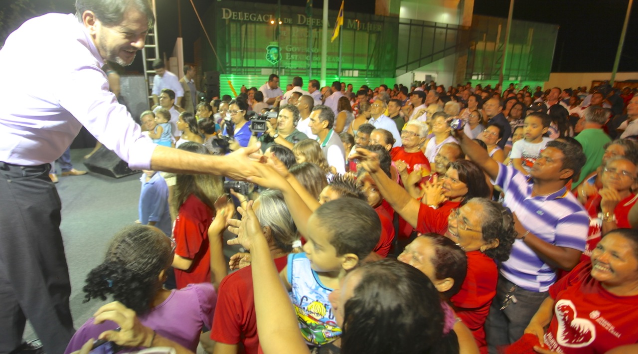 Cid Gomes inaugura 9ª Delegacia Especializada de Atendimento à Mulher