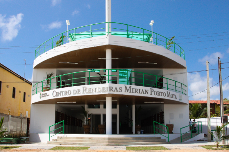Governador Cid Gomes inaugura o novo Centro das Rendeiras do Iguape