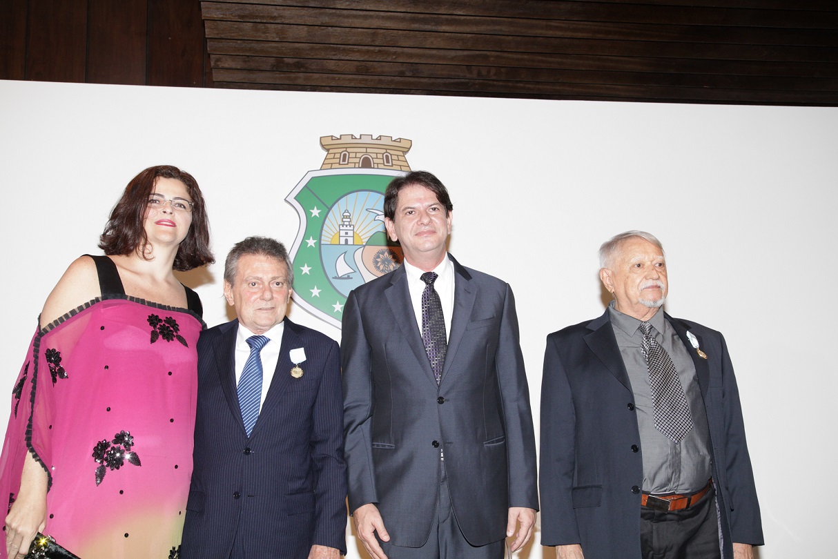 Medalha da Abolição é entregue a três personalidades cearenses