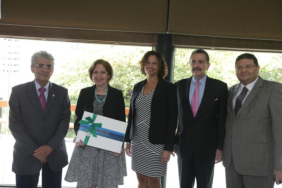 Governador em exercício recebe visita de cortesia da embaixadora dos EUA
