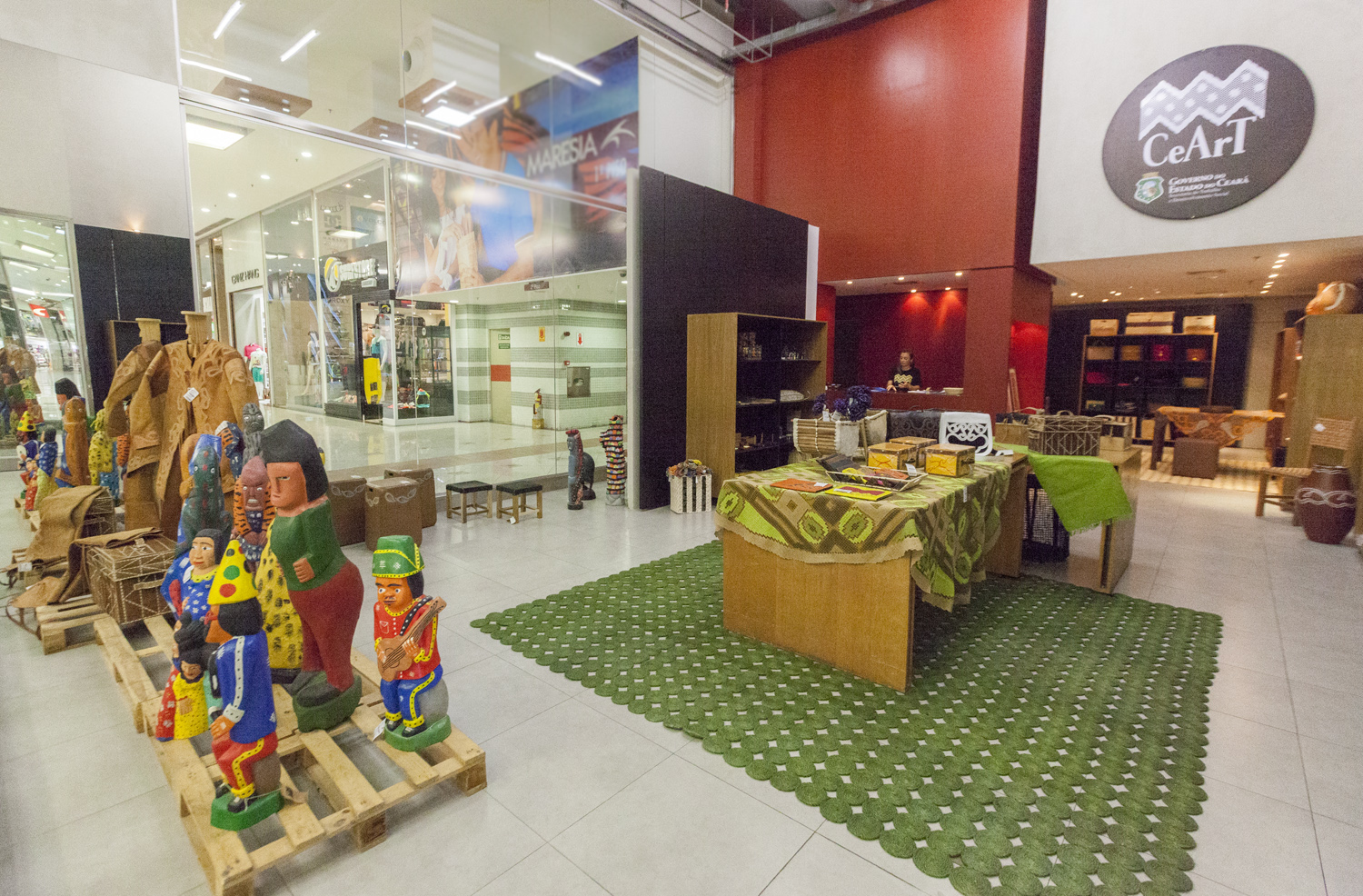 Loja da Ceart está no Shopping Via Sul até 5 de abril