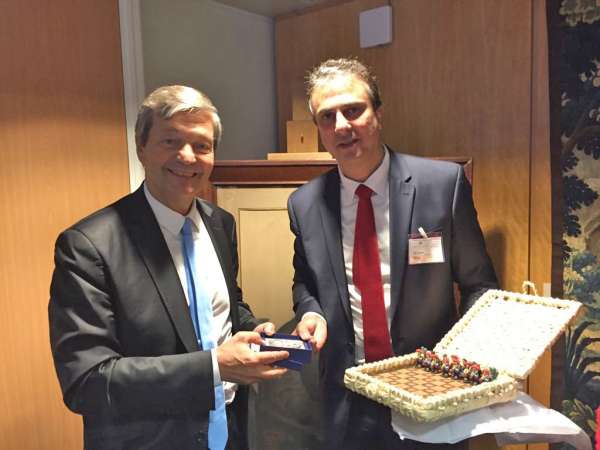 Em reunião com governador, presidente do Instituto Pasteur confirma visita ao Ceará