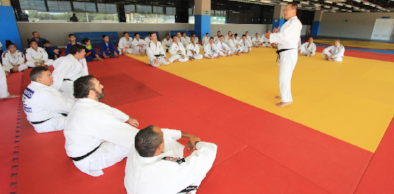 CFO recebe seminário de judô com Mário Tsutsui