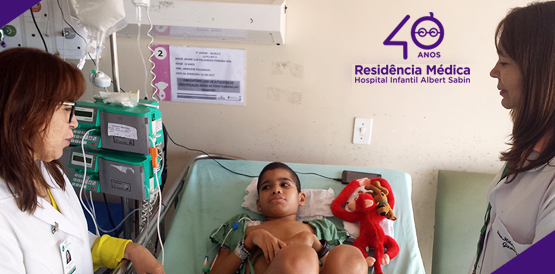 Hospital Albert Sabin comemora 40 anos de residência médica