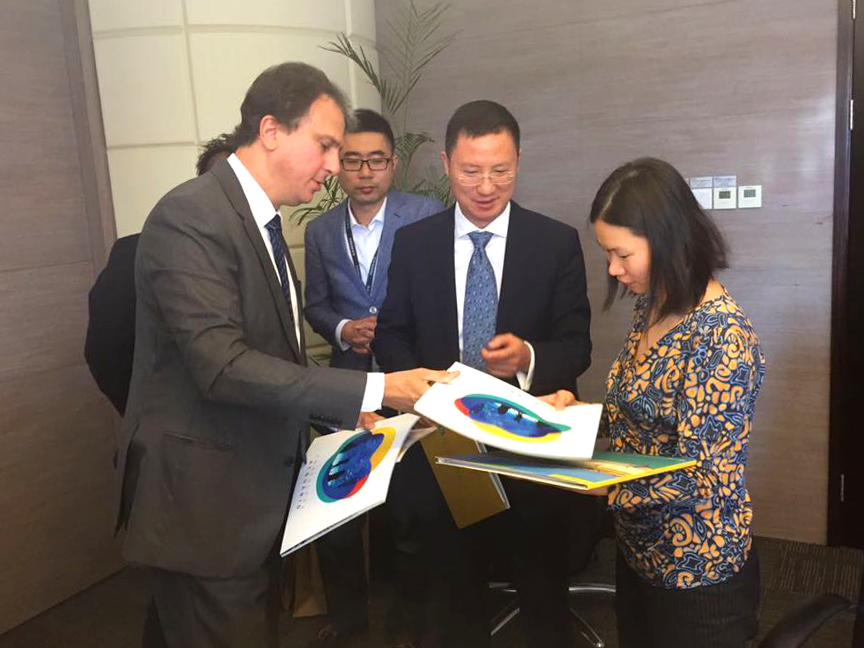Governador apresenta Acquario a investidores chineses
