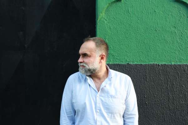 Cineasta Karim Aïnouz ministra masterclass no Porto Iracema