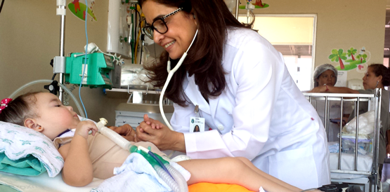 Depois de um ano hospitalizada, Lisiane volta para casa nesta quarta (20)