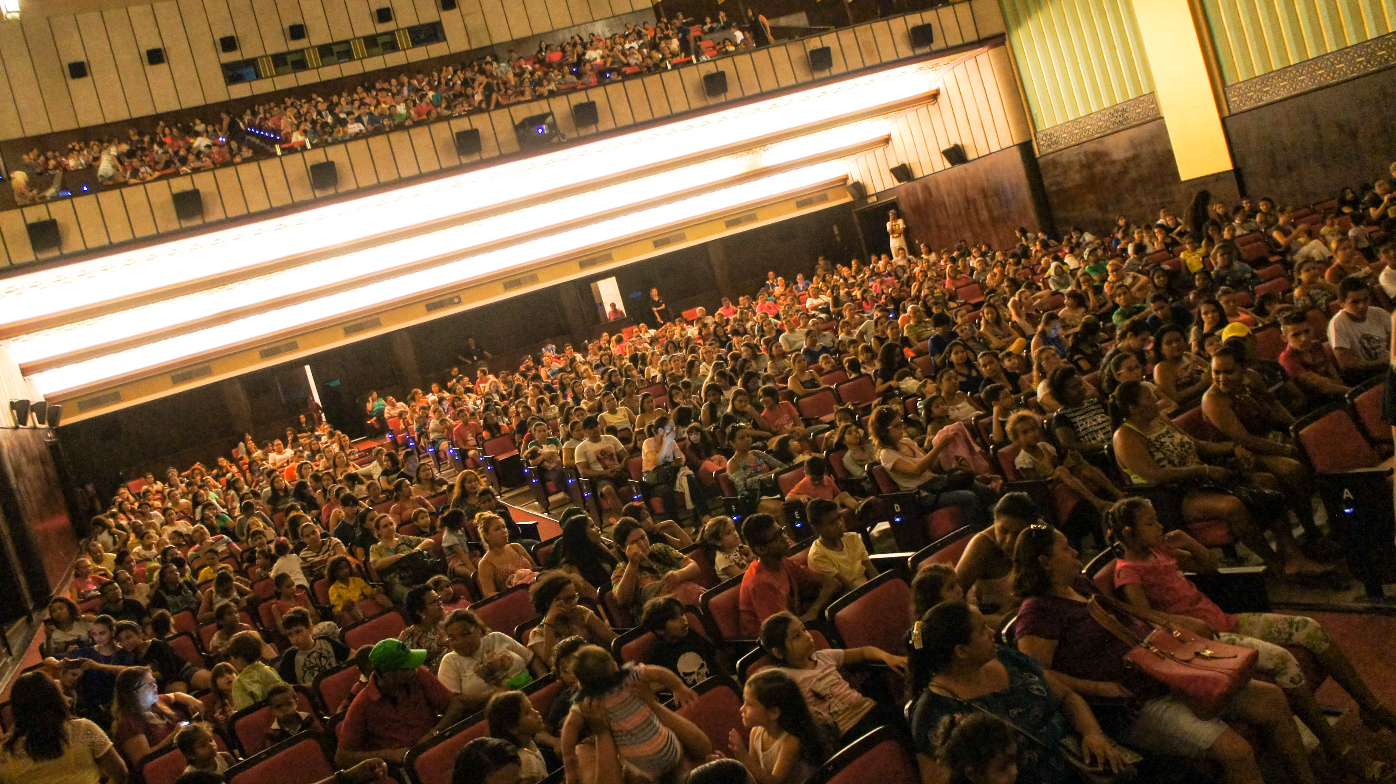 Cineteatro São Luiz promove chamada para a 1ª Mostra de Curta-Metragem