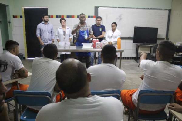 Cadeia Pública de Maracanaú incentiva inclusão e capacitação dos internos