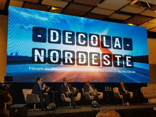 Governo do Ceará apresenta seus diferenciais competitivos em evento sobre desenvolvimento regional em Natal
