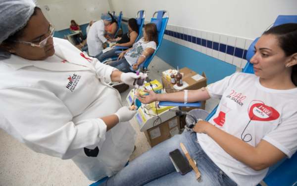 Iniciada campanha de carnaval para doação de sangue no Hemoce