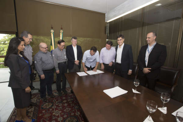 Cegás assina contrato de fornecimento de gás natural para a Companhia Siderúrgica do Pecém (CSP)