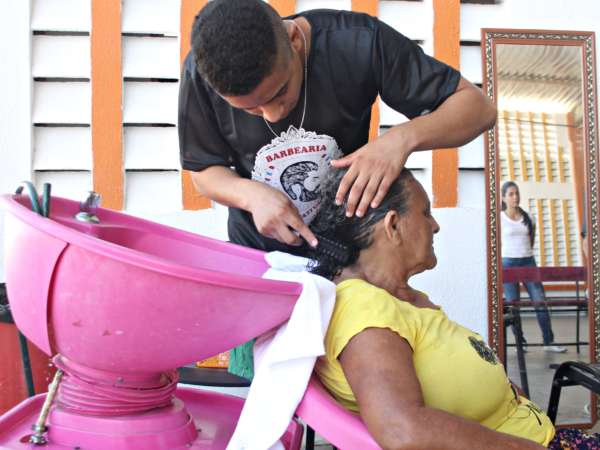 Adolescentes dos Centros Socioeducativos realizam ações sociais neste mês de dezembro