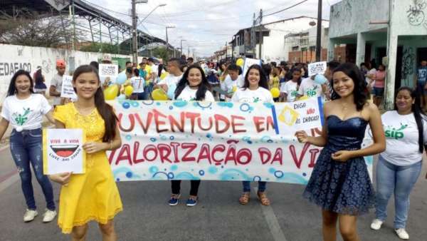 Juventude em Ação destaca-se entre inovações em saúde de adolescentes e jovens avaliadas pelo Ministério da Saúde e Opas