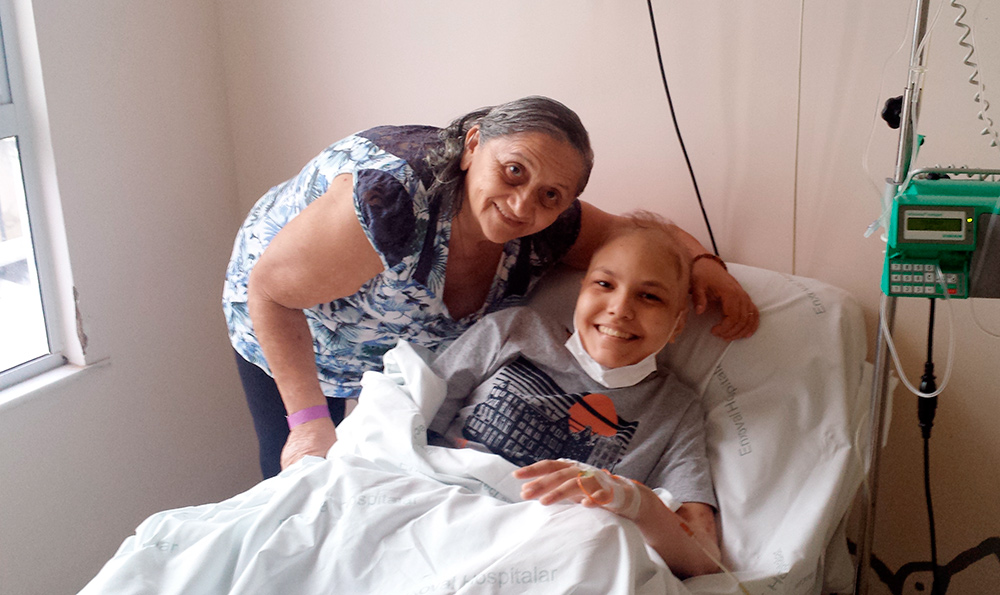 Doações de sangue ajudam crianças em tratamento quimioterápico