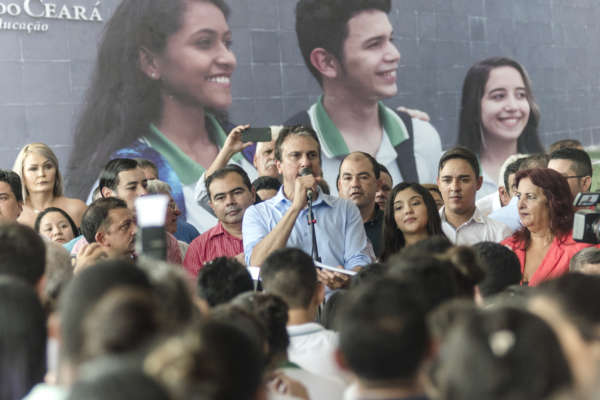 Jovens de Uruburetama recebem nova Escola Estadual de Educação Profissional