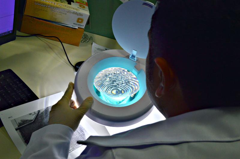 Pefoce é referência nacional na necropapiloscopia