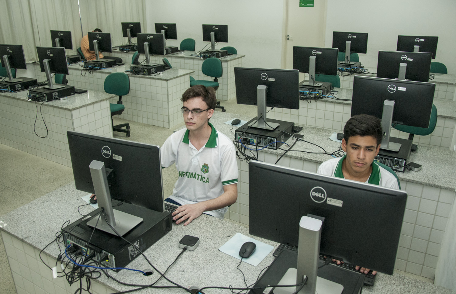 Ceará comemora 10 anos das Escolas Estaduais de Educação Profissional