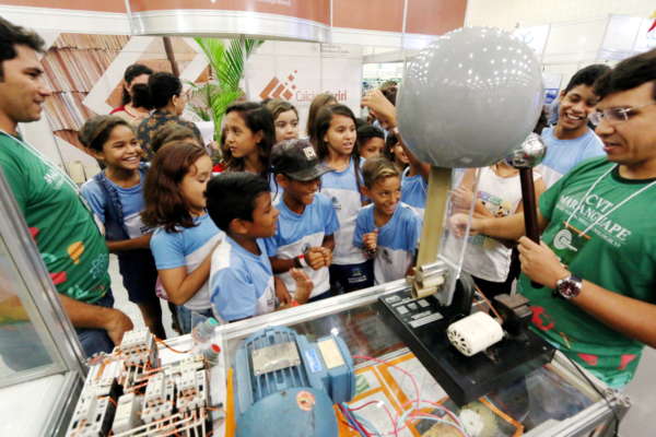 Ações e investimentos dão novo fôlego ao setor de Ciência e Tecnologia