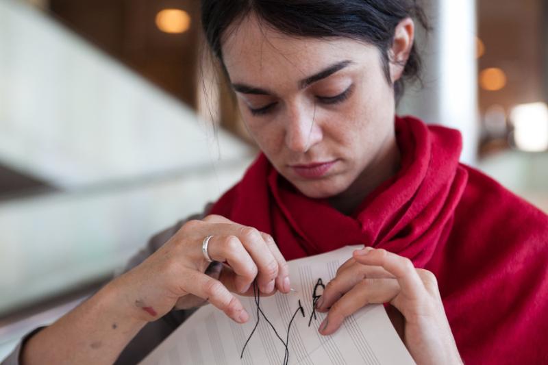 Porto Iracema das Artes realiza programação com jam session, sessão de desenho e aulas sobre o feminino no teatro e nas artes visuais