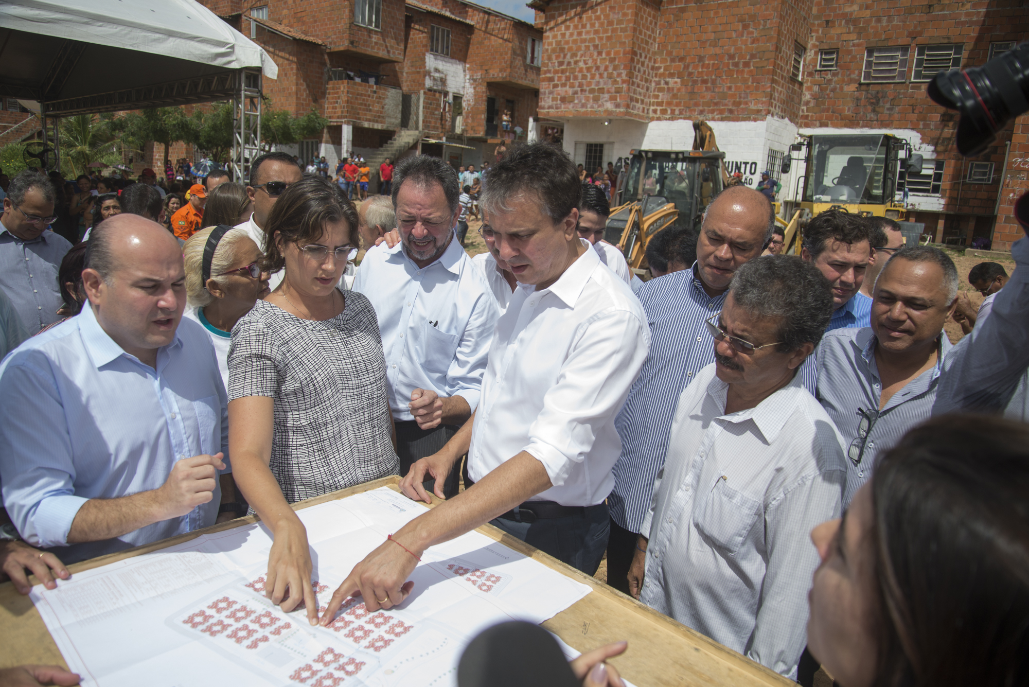 Centenas de famílias de conjunto habitacional no Passaré serão beneficiadas com obras de urbanização