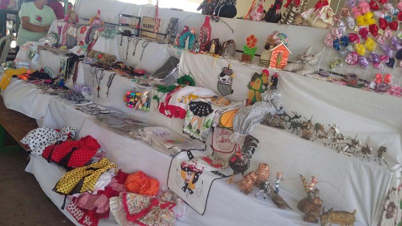 Dia da Mulher é celebrado na Ceasa-CE com feira de artesanato e flores