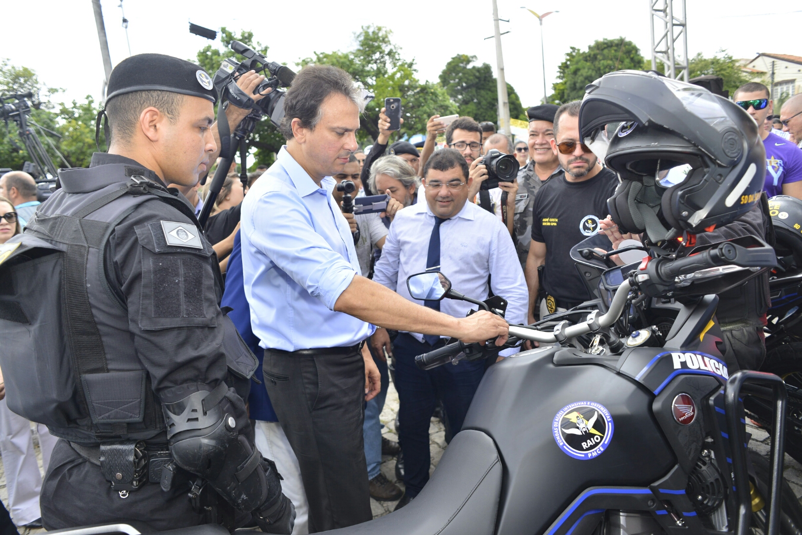 Governo ultrapassa marca de 1.600 veículos entregues para o policiamento ostensivo