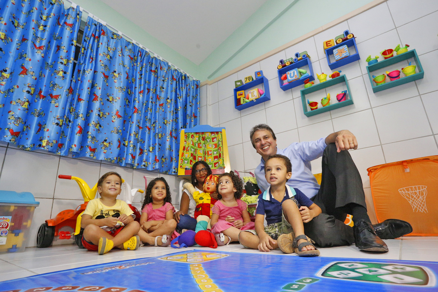 Crianças de São Gonçalo do Amarante recebem segundo CEI e Governo do Ceará lança o Integração Pecém