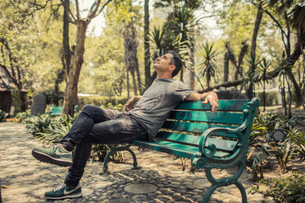 Jorge Drexler estreia turnê no Brasil na programação de 60 anos do Cineteatro São Luiz