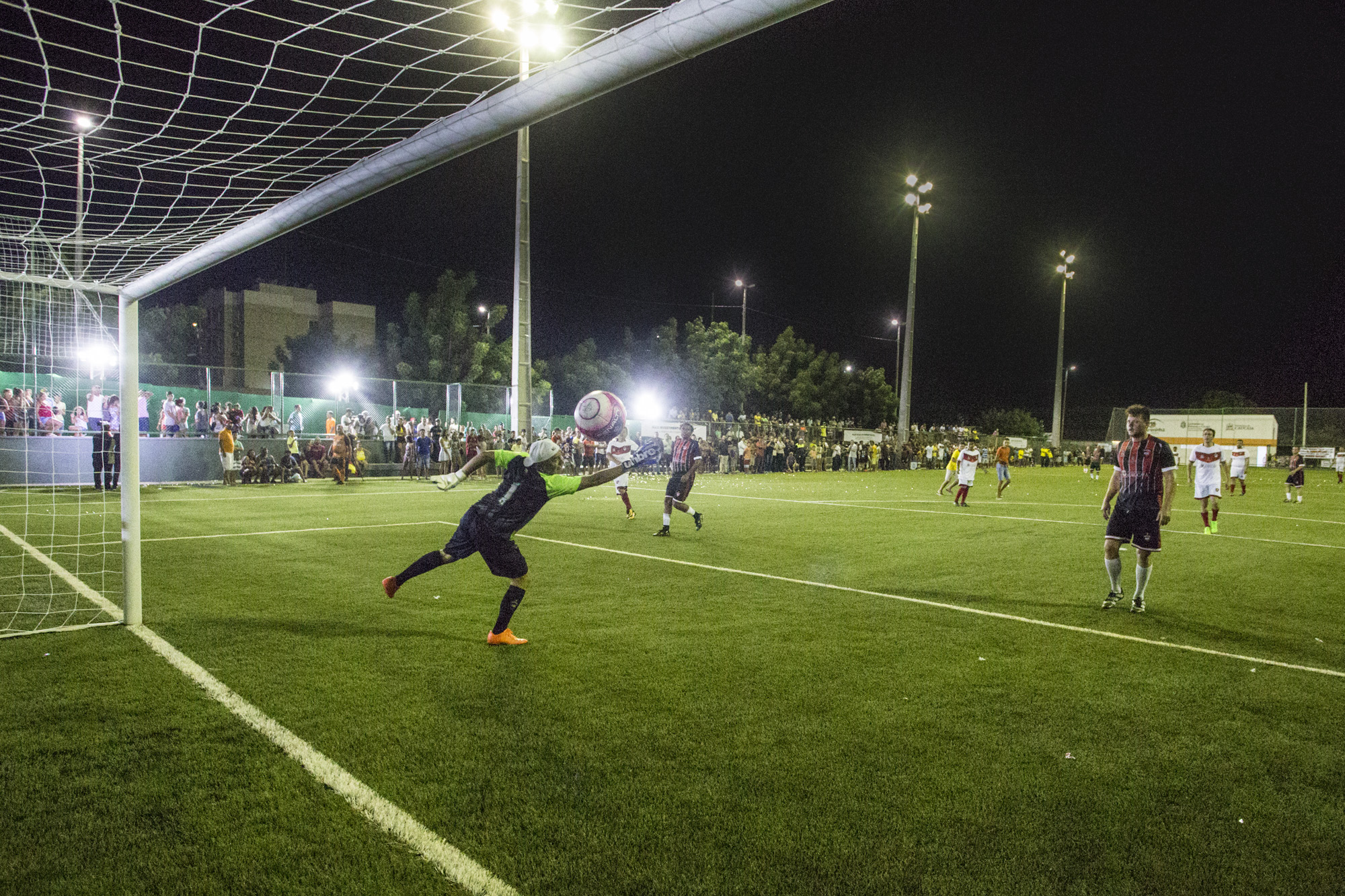 Inaugurada a Areninha de Caucaia