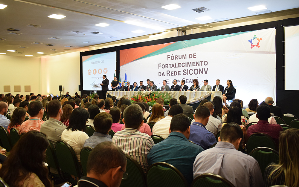 CGE apresenta experiências de controle interno durante Fórum da Rede SICONV