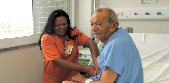 Hospital Regional do Sertão Central conta com 20 leitos de UTI em funcionamento