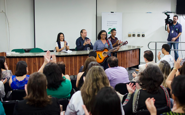 Doadores são homenageados nos 20 anos da Central de Transplantes