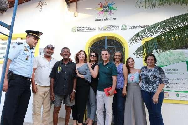 Ações do Pacto por um Ceará Pacífico são apresentadas para ex-prefeito de Medellín