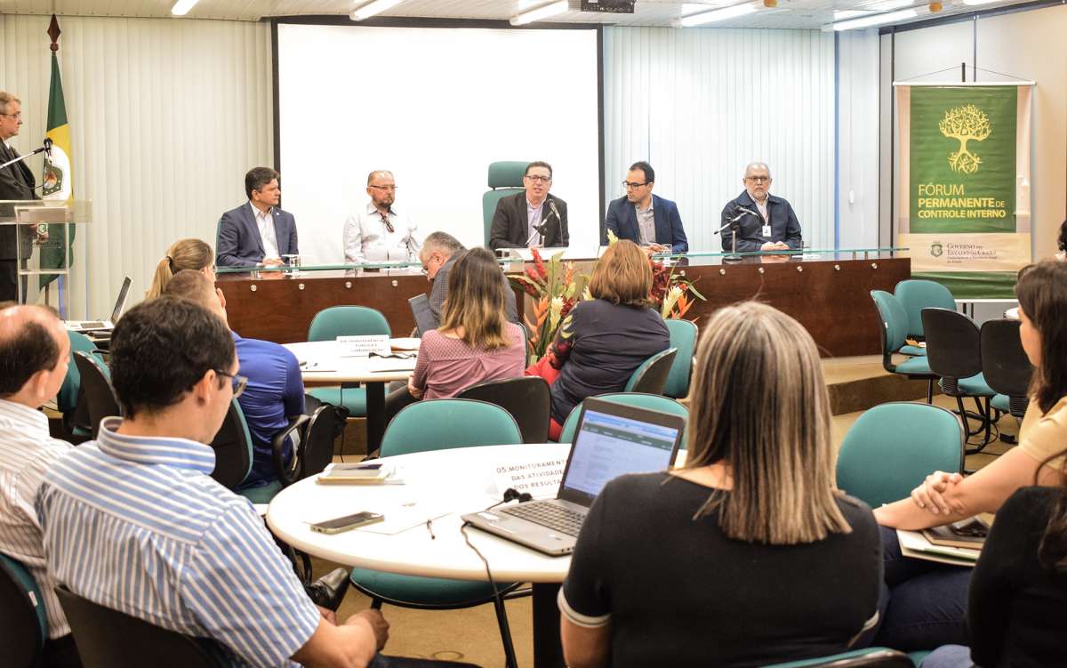 Programa de Integridade é discutido durante 43º Fórum Permanente de Controle Interno da CGE