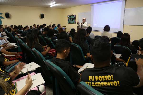 Enem 2018: escolas dão dicas finais aos alunos visando o bom desempenho nas provas
