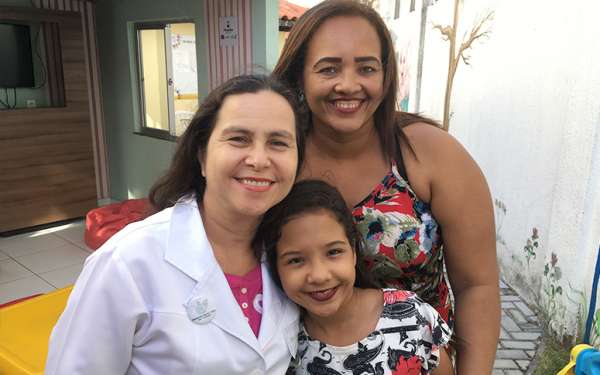 Homeopatia ajuda crianças no acompanhamento hospitalar