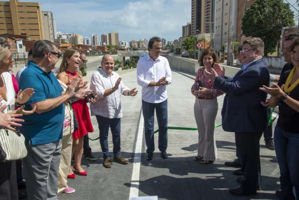 Governo do Ceará e Prefeitura de Fortaleza entregam túnel longitudinal da Via Expressa