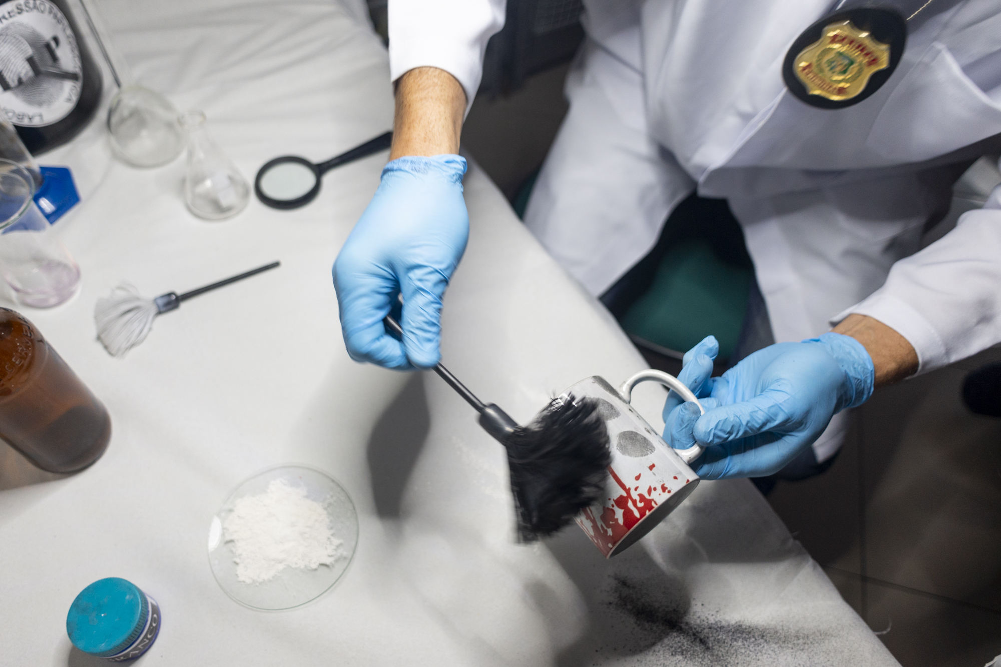 Servidores da Pefoce fabricam seus próprios insumos de trabalho e geram mais de 98% de economia para os cofres do Estado