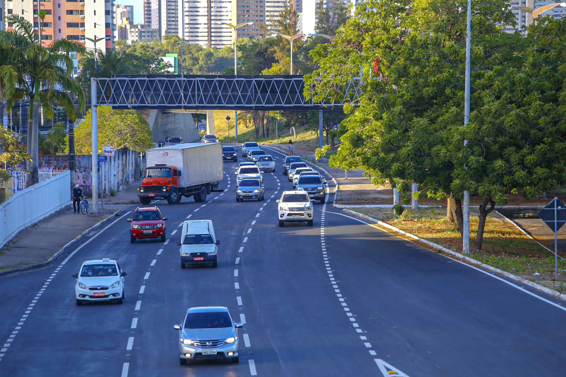 Detran-CE divulga calendário de licenciamento 2025 para veículos automotores